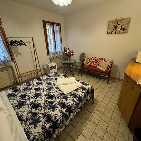 Maison D'Ax Venice Center
