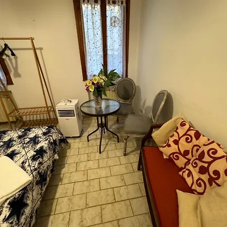 Maison D'Ax Venice Center Apartment *